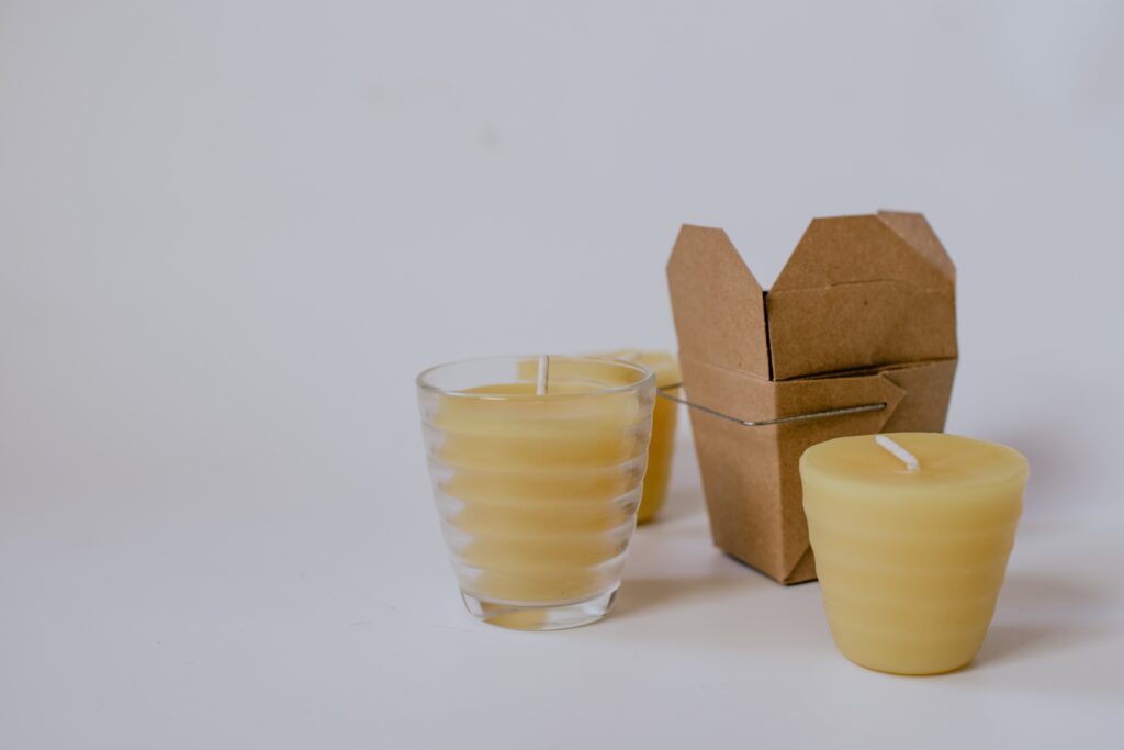 beeswax candle making